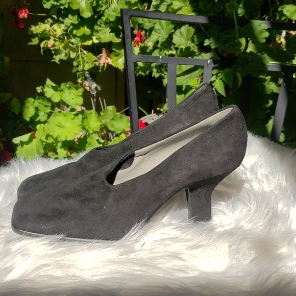 Bally Shoes Safarie High Heels Black suede - Picture 3 of 11
